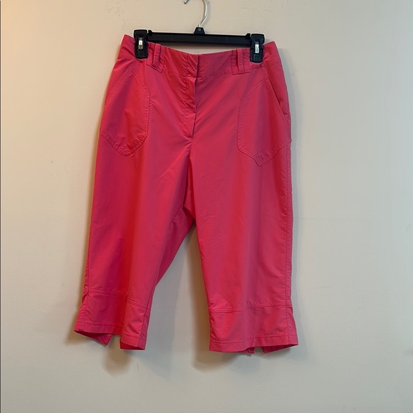 Tail Golf Capris - Size 8  -Vibrant Pink - Cropped Performance Fit - Picture 1 of 1